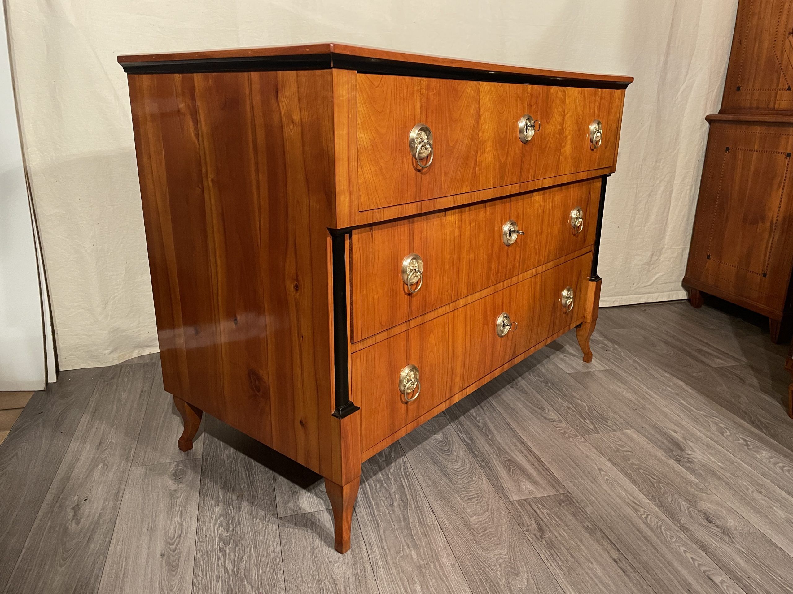 Biedermeier Cherry Dresser, South Germany 1820 - Image 5