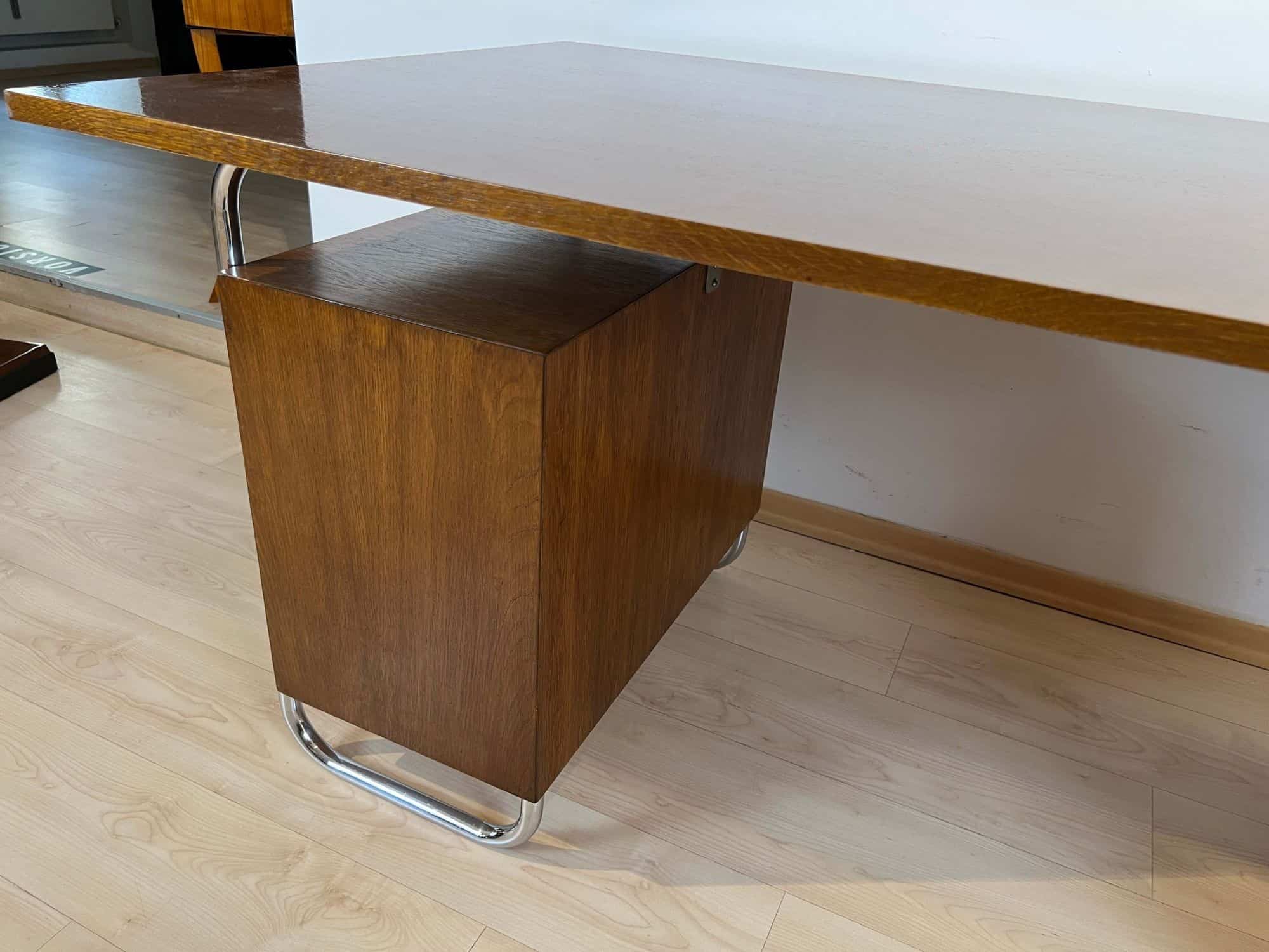 Bauhaus Desk by Mücke-Melder - Back Detail - Styylish