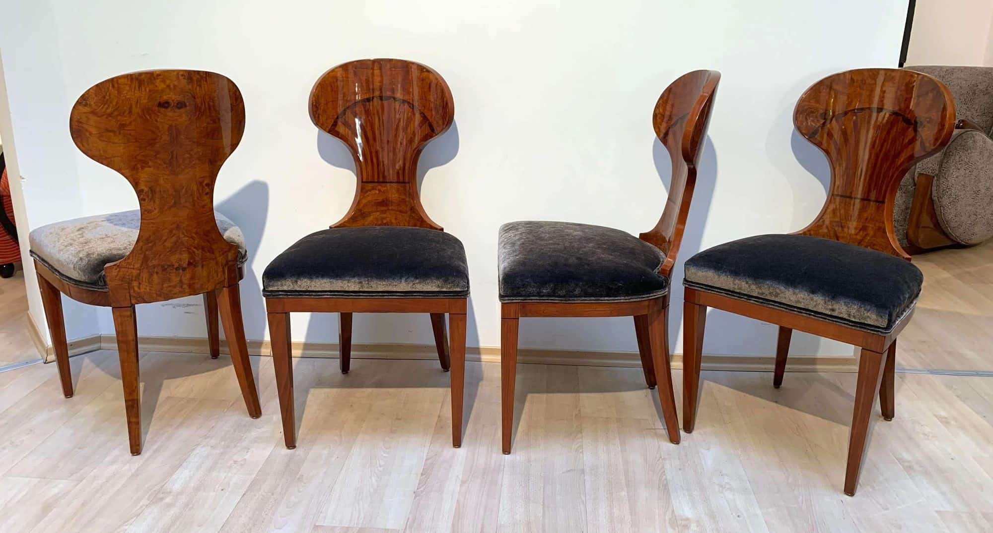 Set of four Biedermeier Ballon Chairs - Group of Four - Styylish