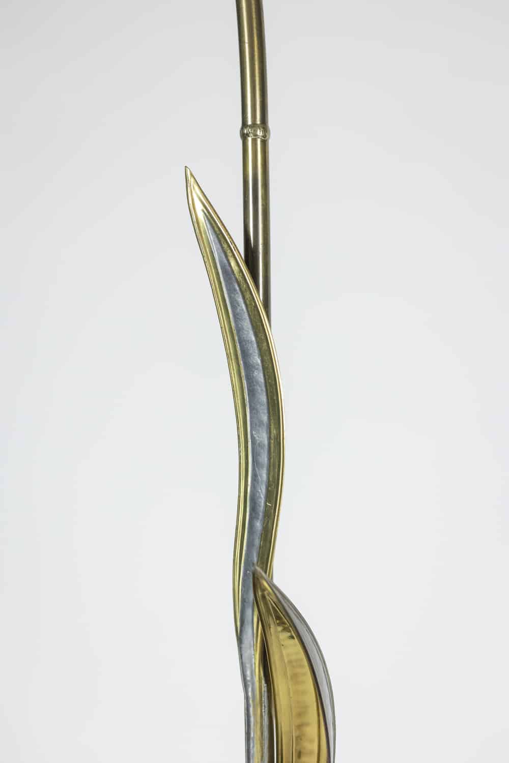 Henri Fernandez Floor Lamp - Middle Decoration - Styylish