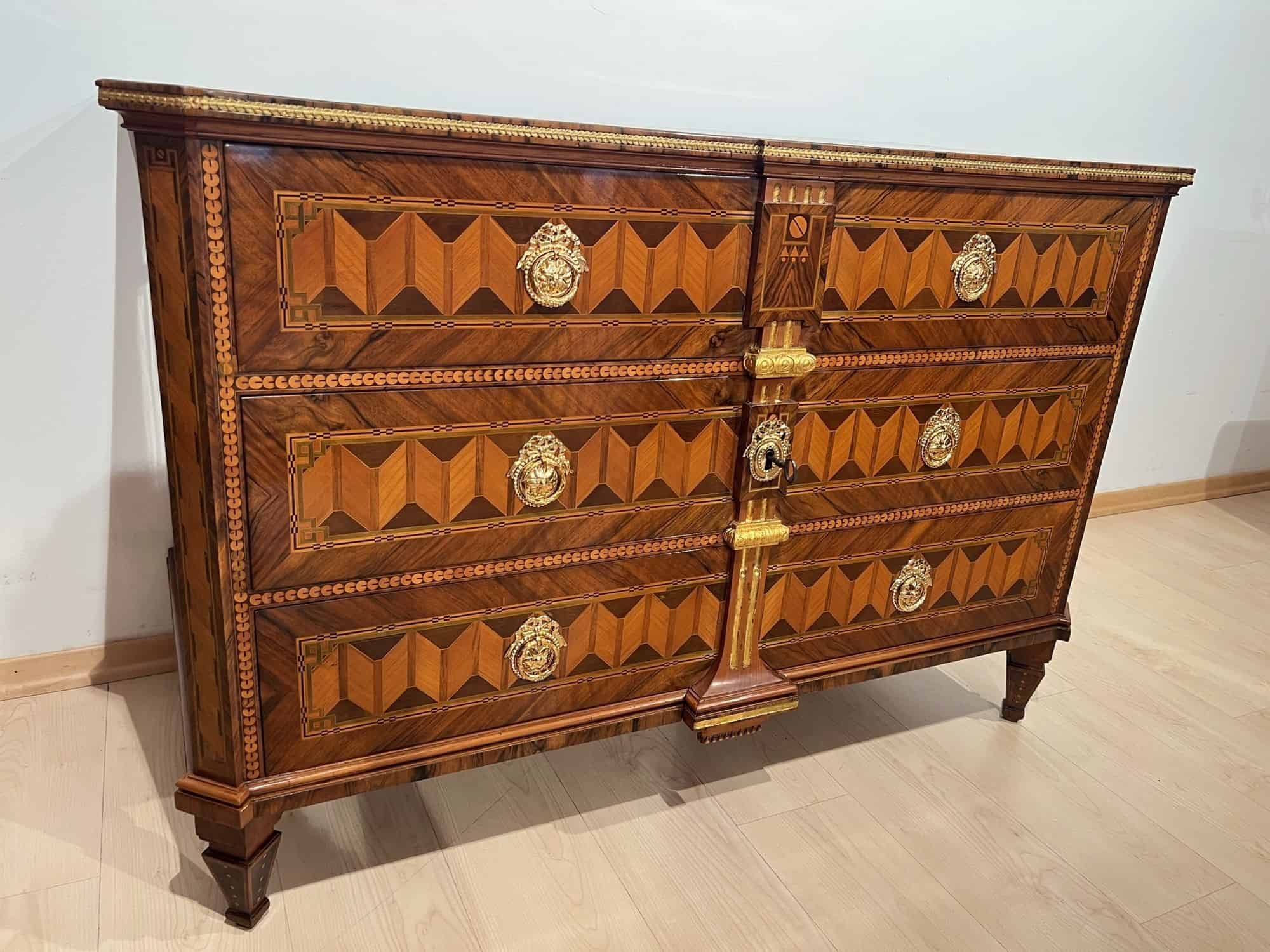 Louis XVI Walnut Commode, Inlays, Gold-Plate, Austria/Vienna circa 1790 - Image 7