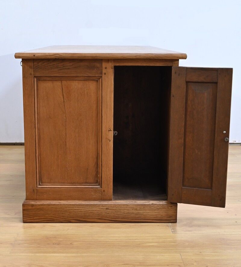 All-Sided Oak Commercial Desk – 1900 - Image 21
