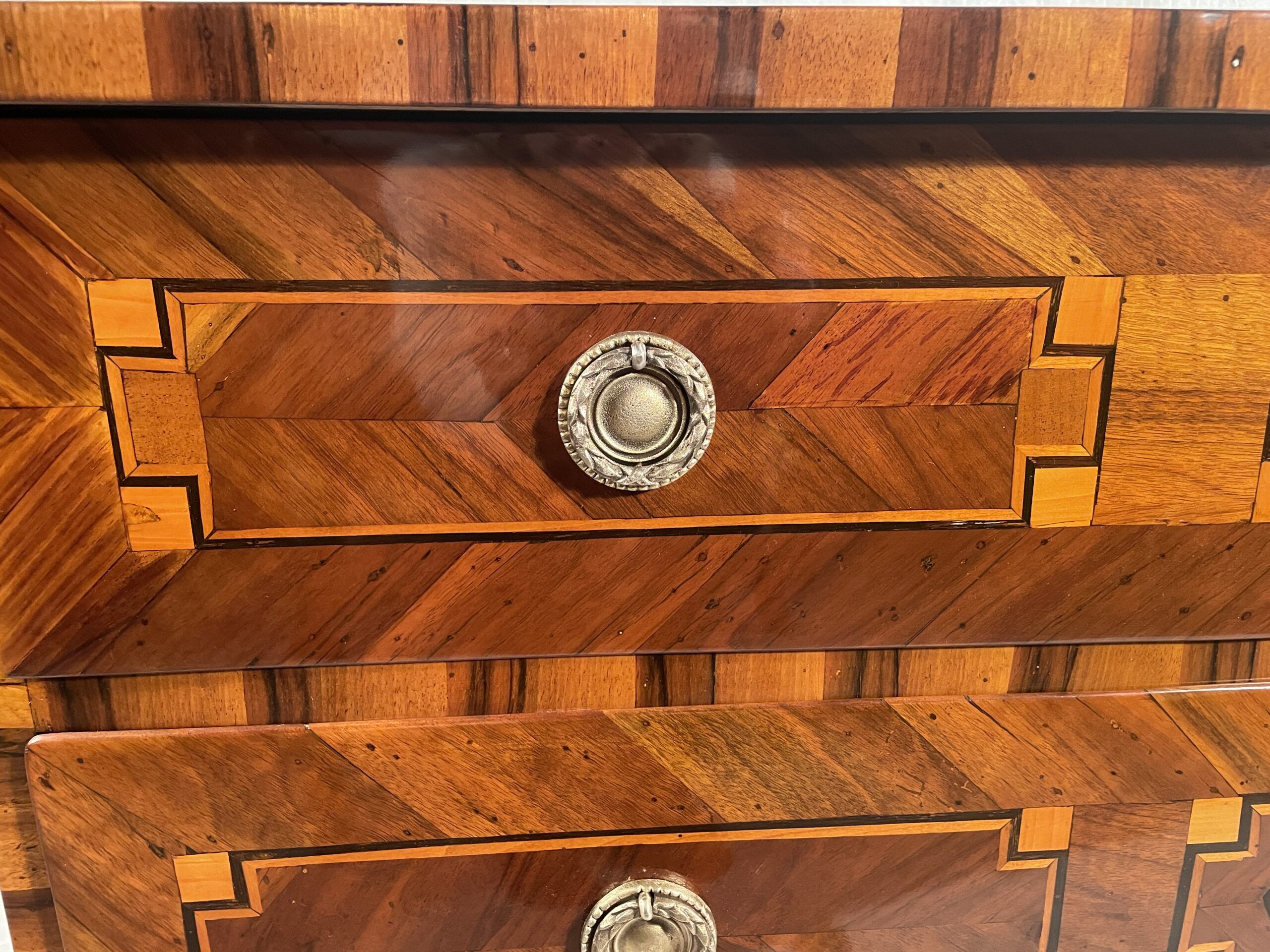Geometric Louis XVI Chest of Drawers, Germany 1780 - Image 6